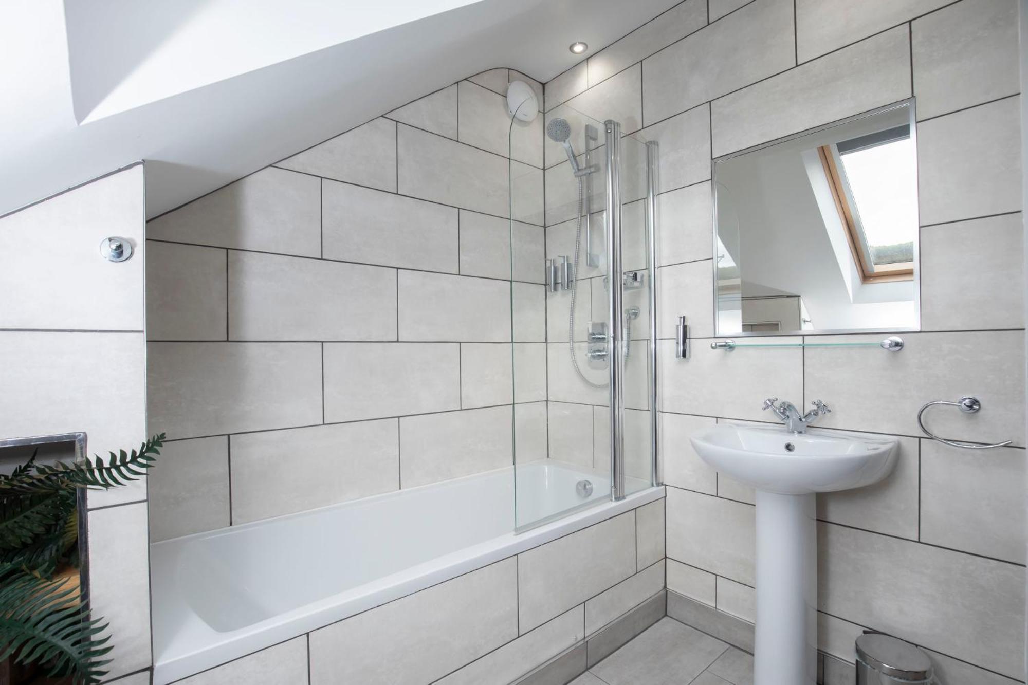 Stable Lodge - Boutique Bed & Breakfast Shurdington Экстерьер фото