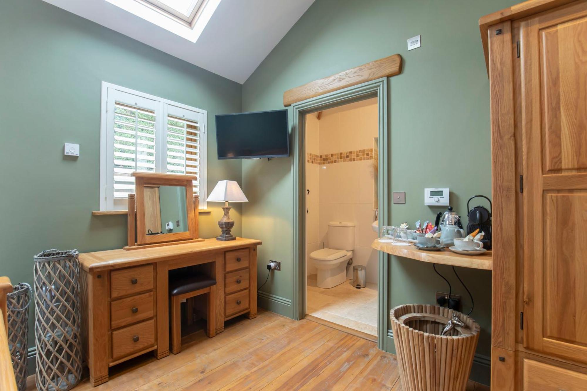 Stable Lodge - Boutique Bed & Breakfast Shurdington Экстерьер фото