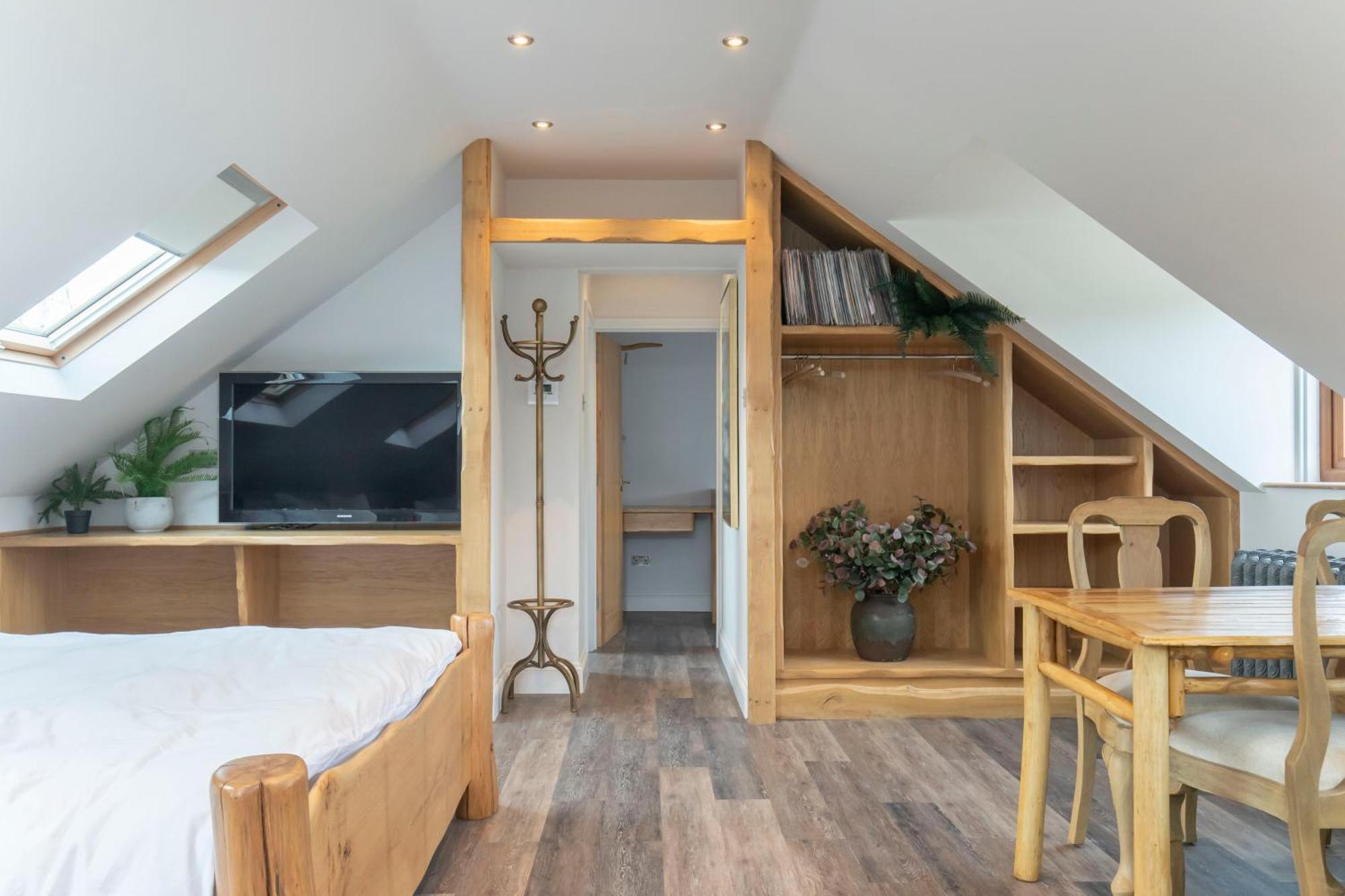 Stable Lodge - Boutique Bed & Breakfast Shurdington Экстерьер фото